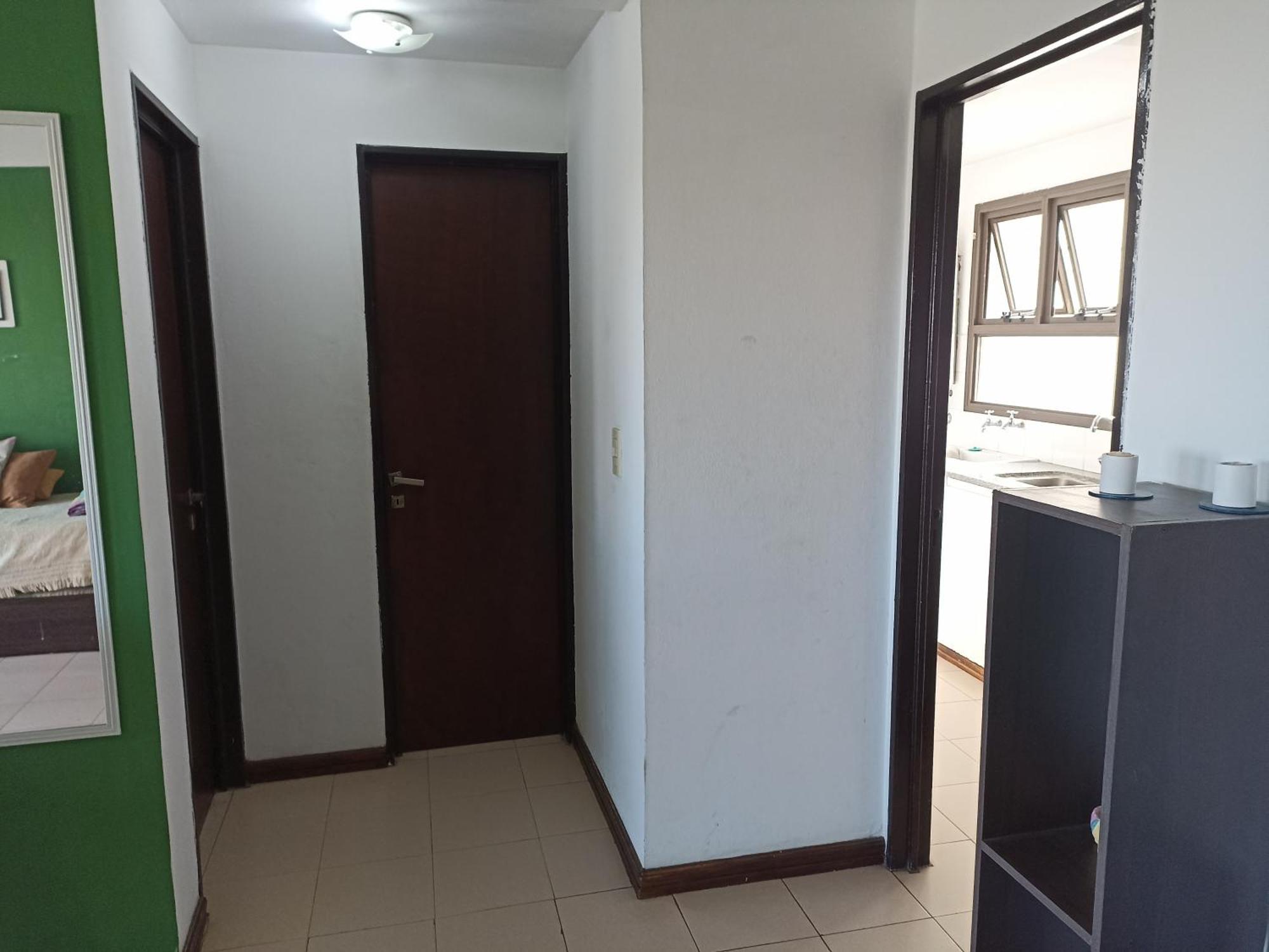 Departamento Plaza Moreno Con Balcon 라플라타 외부 사진