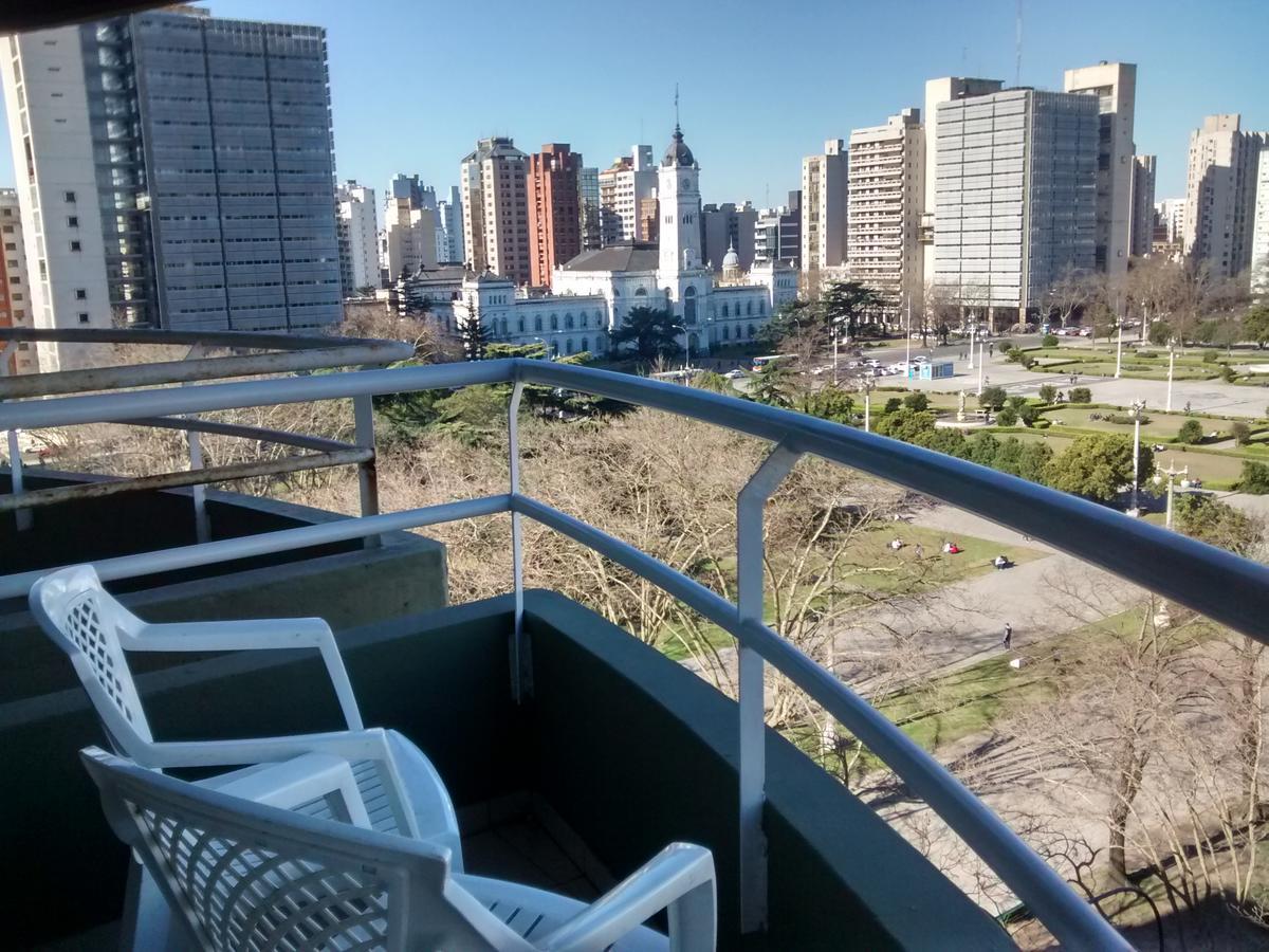 Departamento Plaza Moreno Con Balcon 라플라타 외부 사진